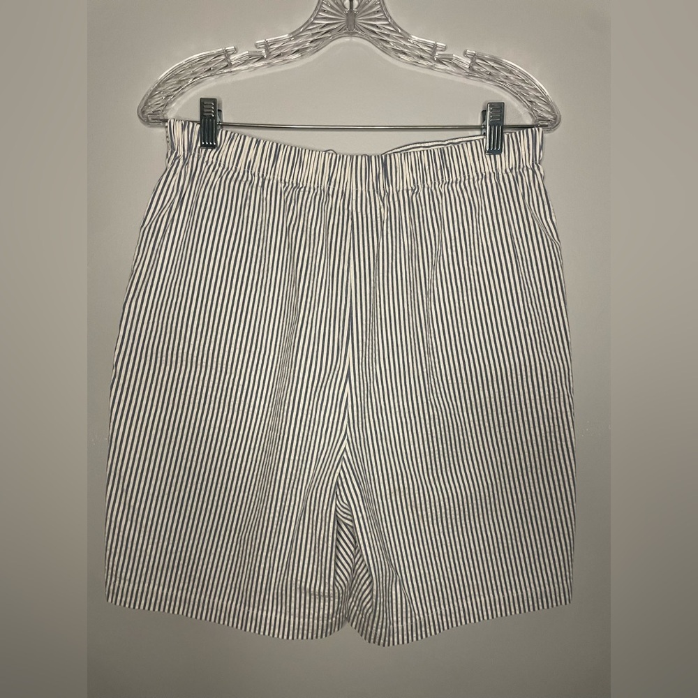 Denim & Co Vintage Blue White Stripe Shorts 4 Pockets Elastic Waist 7" Inseam - Picture 12 of 16